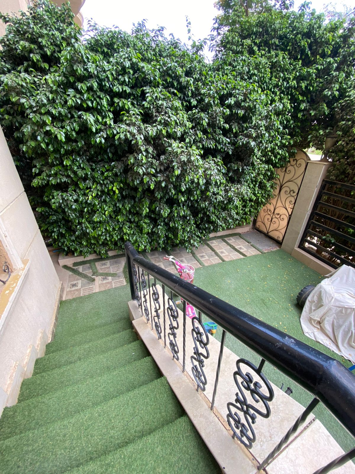 شقة في الرحاب 121 م2 للبيع كاش بحري على حديقة تشطيب سوبر لوكس استلام فوري 8,000,000 ج 