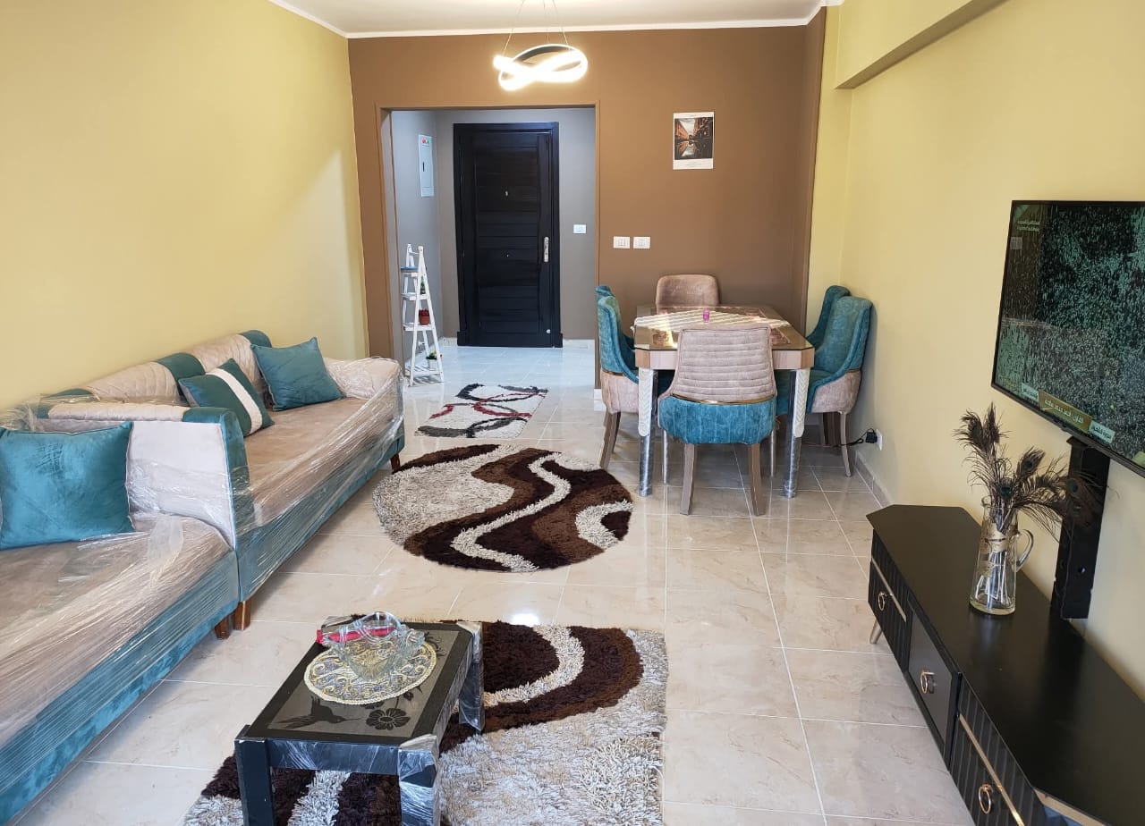 شقة في مدينتي 105 م2 للإيجار مفروش بحري 28,000 ج 